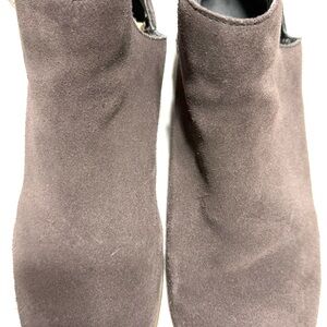 Steve Madden Laramie Brown/Taupe Suede Ankle Boots Size 10